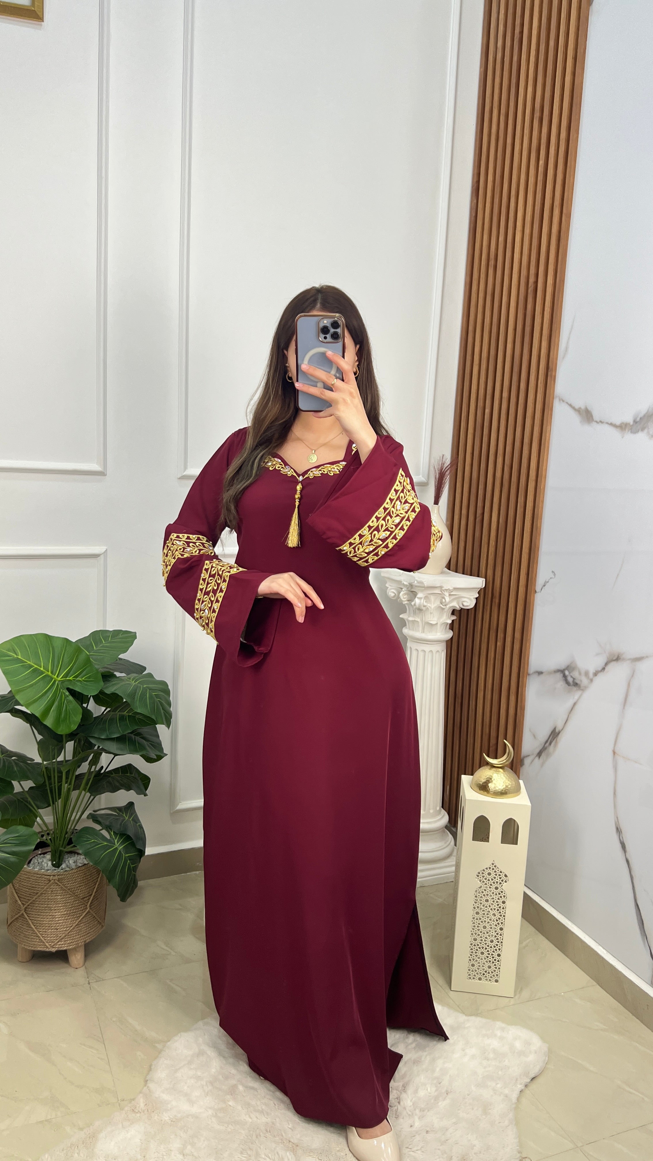 جبة لعيد الفطر✨مطروزة ومحرجة